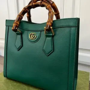 Gucci Bags Brand New Gucci Diana Small Handbag In Emerald